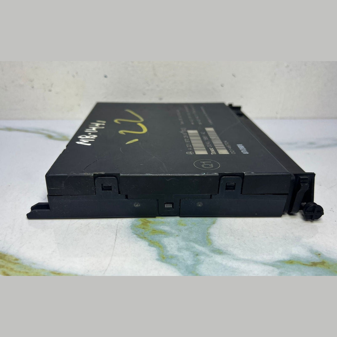 2007-2013 Mercedes-Benz S550 W221 Rear Seat Control Module A221 8702987 OEM