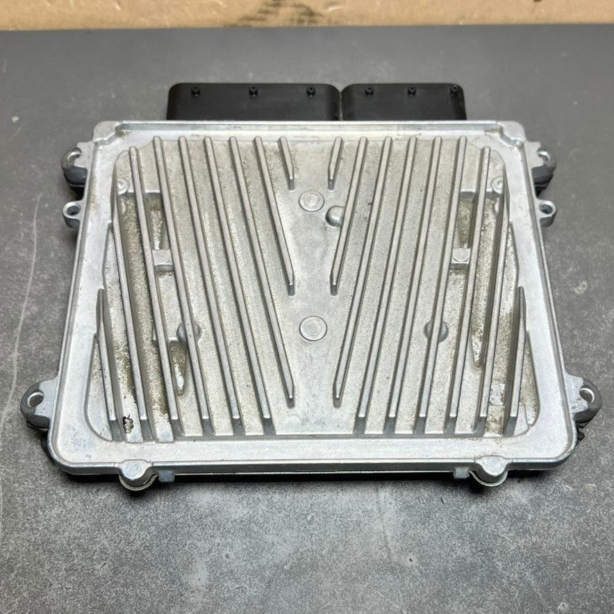 06-09 Mercedes W211 CLK Engine Control Module Unit ECM ECU A272 1536091 OEM