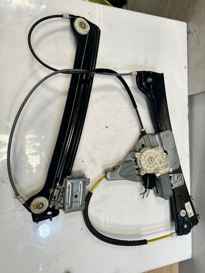 BMW 6 Series E63 E64 Front Door Window Regulator With Motor Front Left 7008623