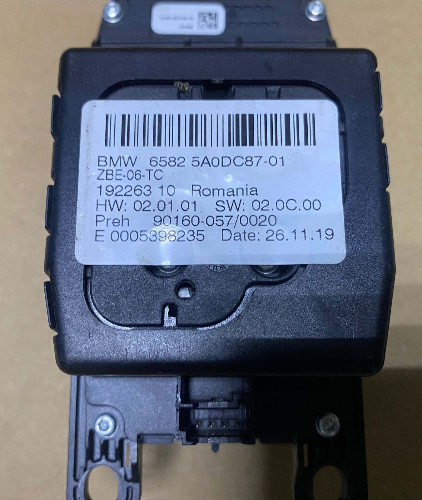 2017-2020 BMW 530i Idrive Touch Controller 5A0DC87 G30 G31 G38 6 Series G32 GT