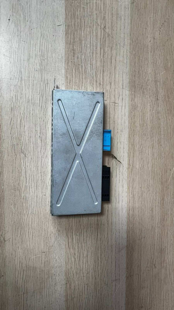 2010-2015 BMW 740i Central Gateway Control Module 9246357 2011 BMW 528i, and 201