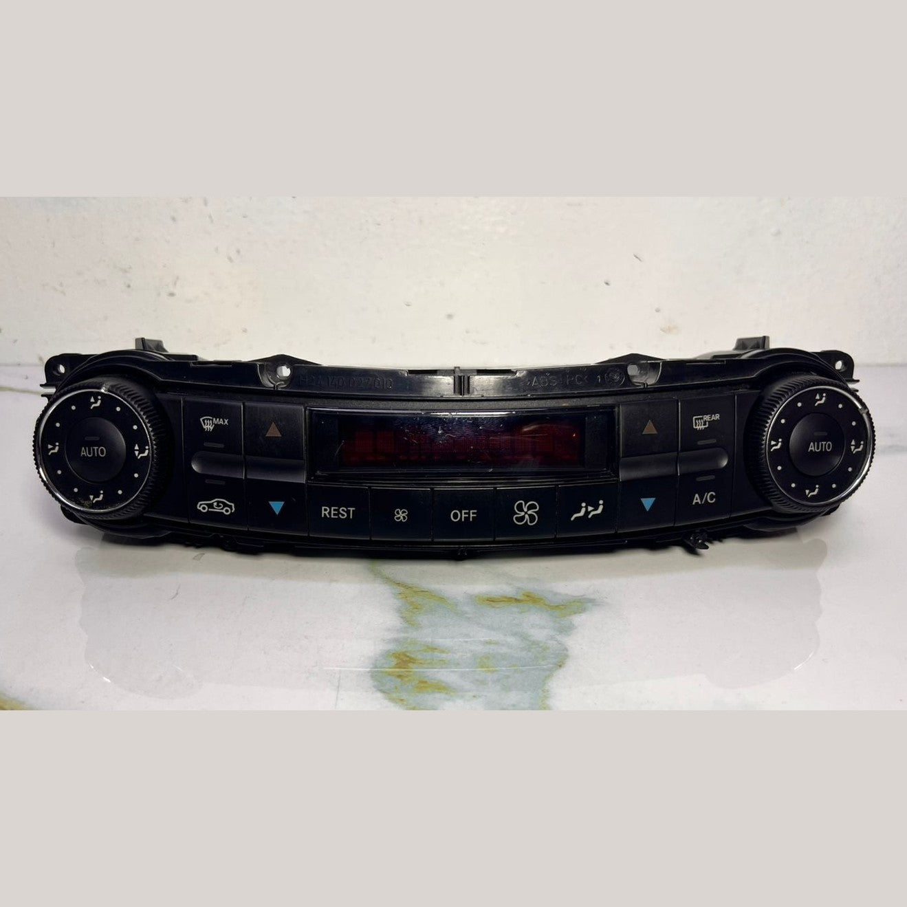 Mercedes-Benz W211 E-Class Heater Control Panel Unit 211 830 3390