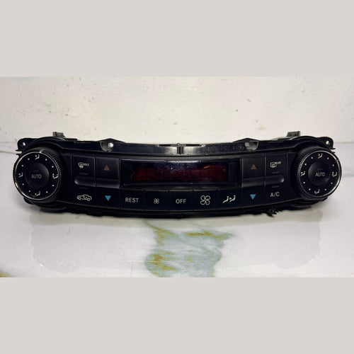 Mercedes-Benz W211 E-Class Heater Control Panel Unit 211 830 3390