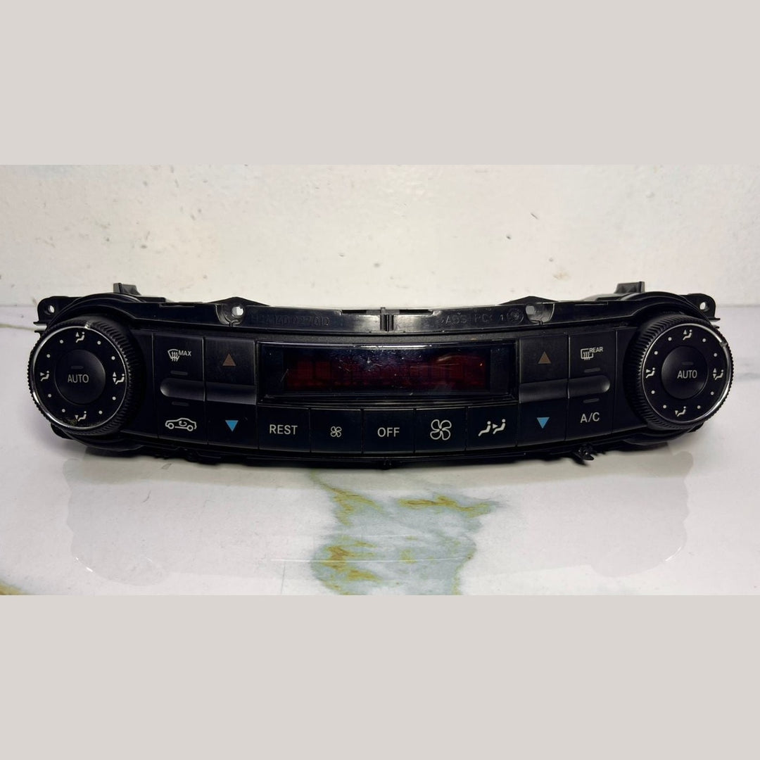 Mercedes-Benz W211 E-Class Heater Control Panel Unit 211 830 3390