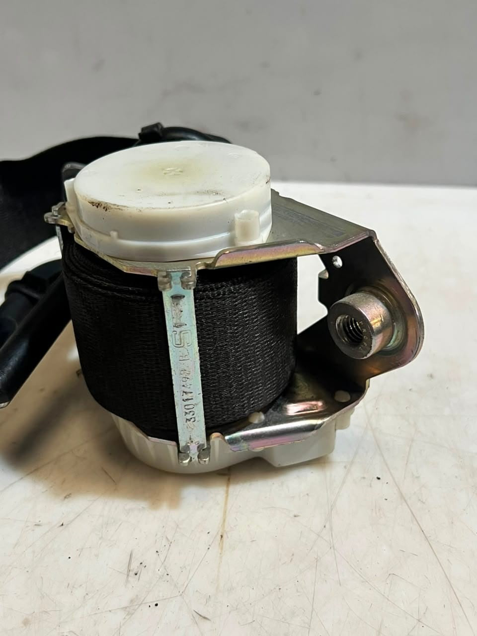2017-2021 BMW i3 Rear RIGHT Seat Belt 34128955 OEM