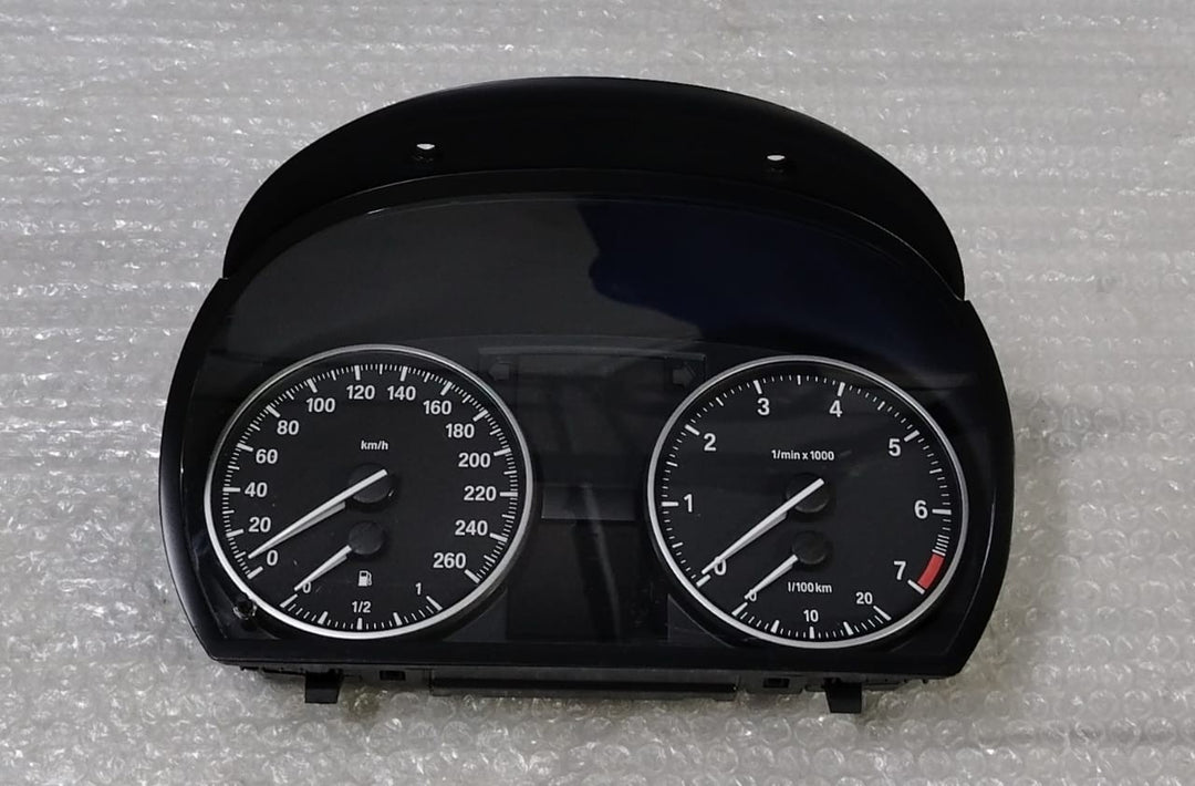 OEM BMW X1 S18i E84 Instrument Cluster Panel Speedometer Petrol 2259442 Johnson