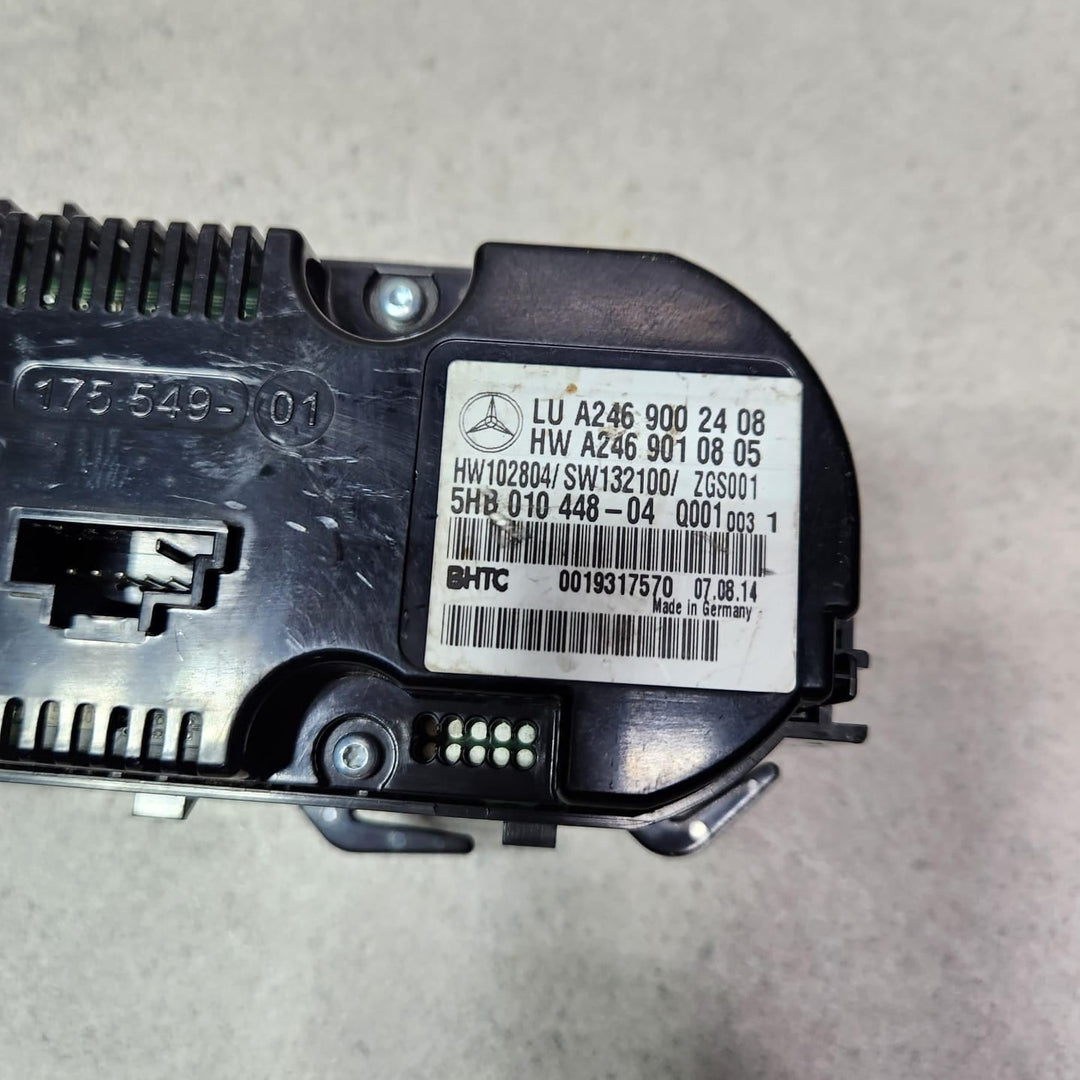 2014 Mercedes-Benz GLA250 Climate Control Panel A2469002408