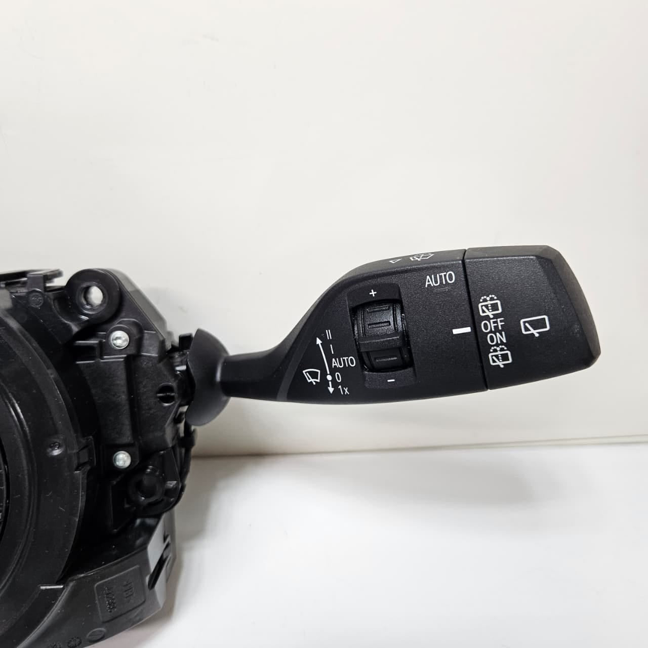 2018-2022 BMW G21 G31 G01 G05 G07 X3 Switch Cluster Steering Column 9436672