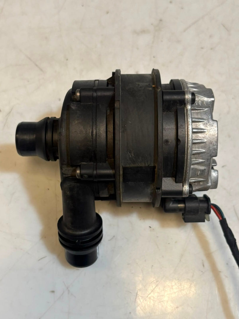 BMW 1' 2' 3' 4' 5' F20 F21 F22 F23 F30 Auxiliary Water Pump Electric 8637953