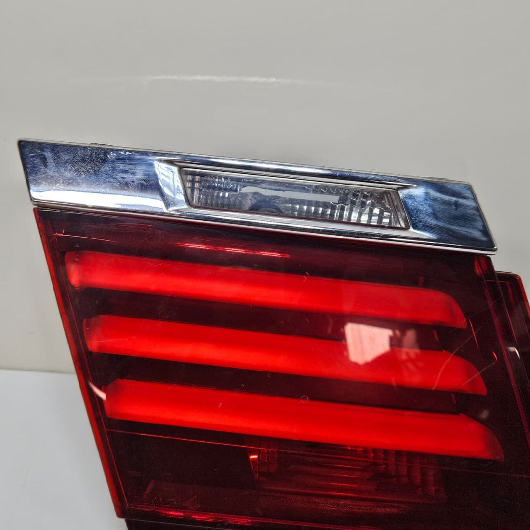 2013-2015 BMW Alpina 7 Series F01 F02 F03 LCI Rear Trunk Lid Light 7300271