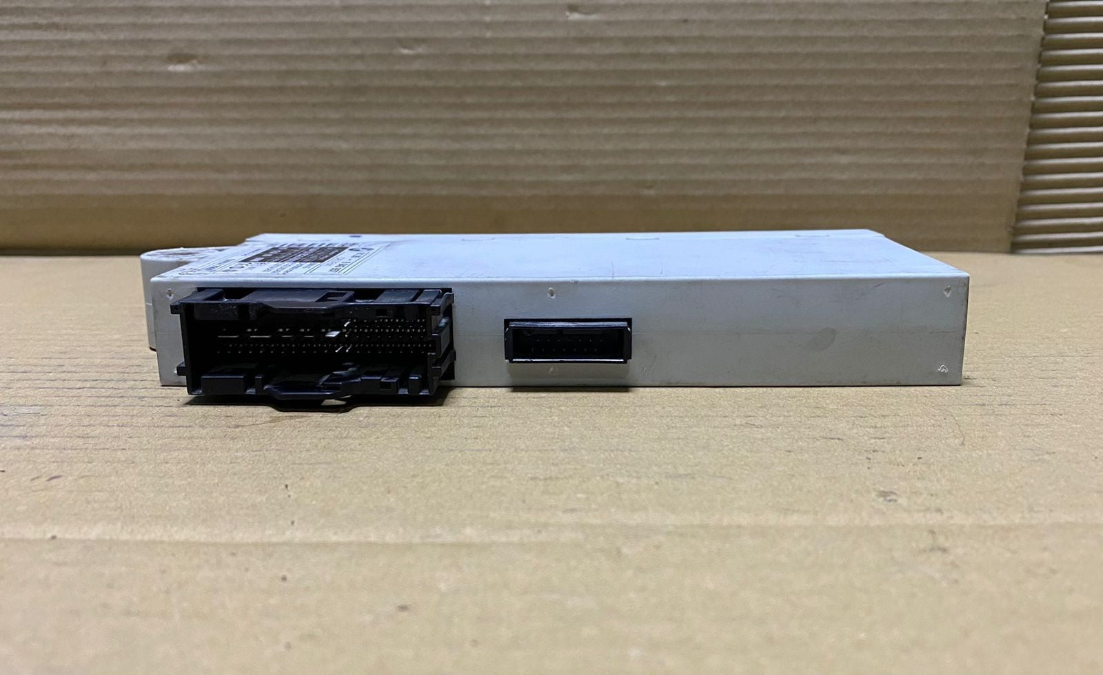 2004-2006 BMW 545i Immobilizer Control Module 6943857 525i 530i 645i CAS2