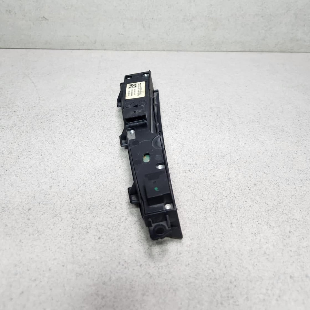 2010-2017 BMW X3 Centre Console Switch 9257401 F10 F11 F12 F25 X3