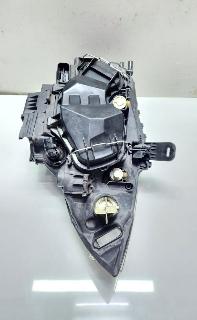 2004-2013 BMW 1 Series Bi Xenon Headlight Right 7180834 E81 E82 E87 E88 OEM