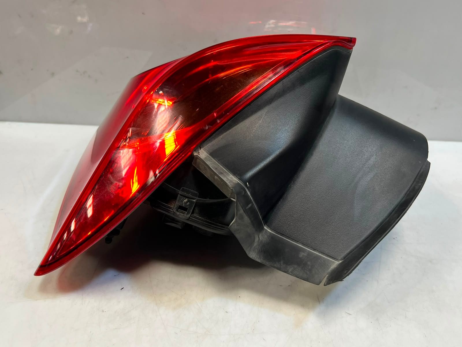 2015-2017 BMW 118i 1 Series F20 Tail Light Assembly 7359017 7359018 PAIRS