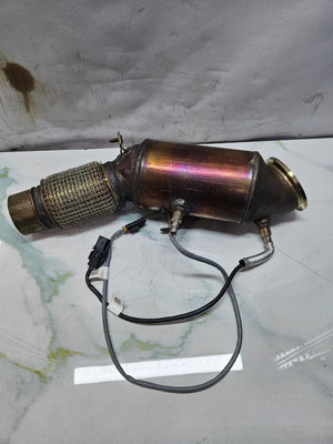 2019 BMW 330i 3 Series G20 G42 B48 Catalytic Converter 8689403 OEM