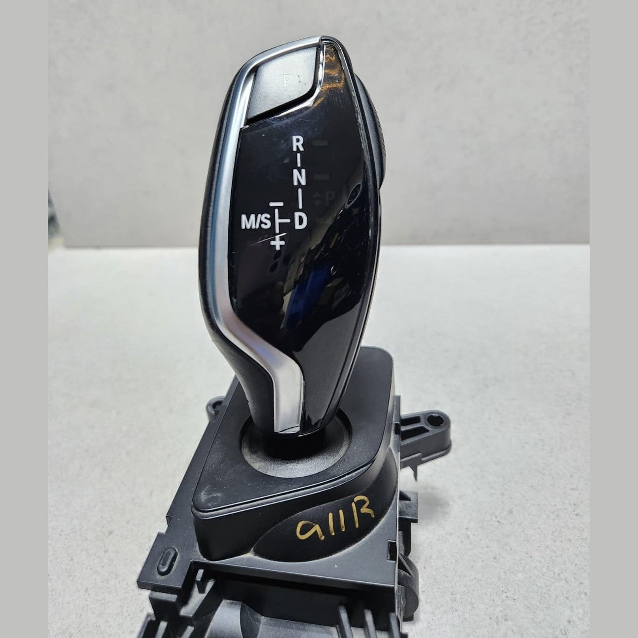 BMW Gear Selector Lever 6825607 7 Series G11 G12 RHD