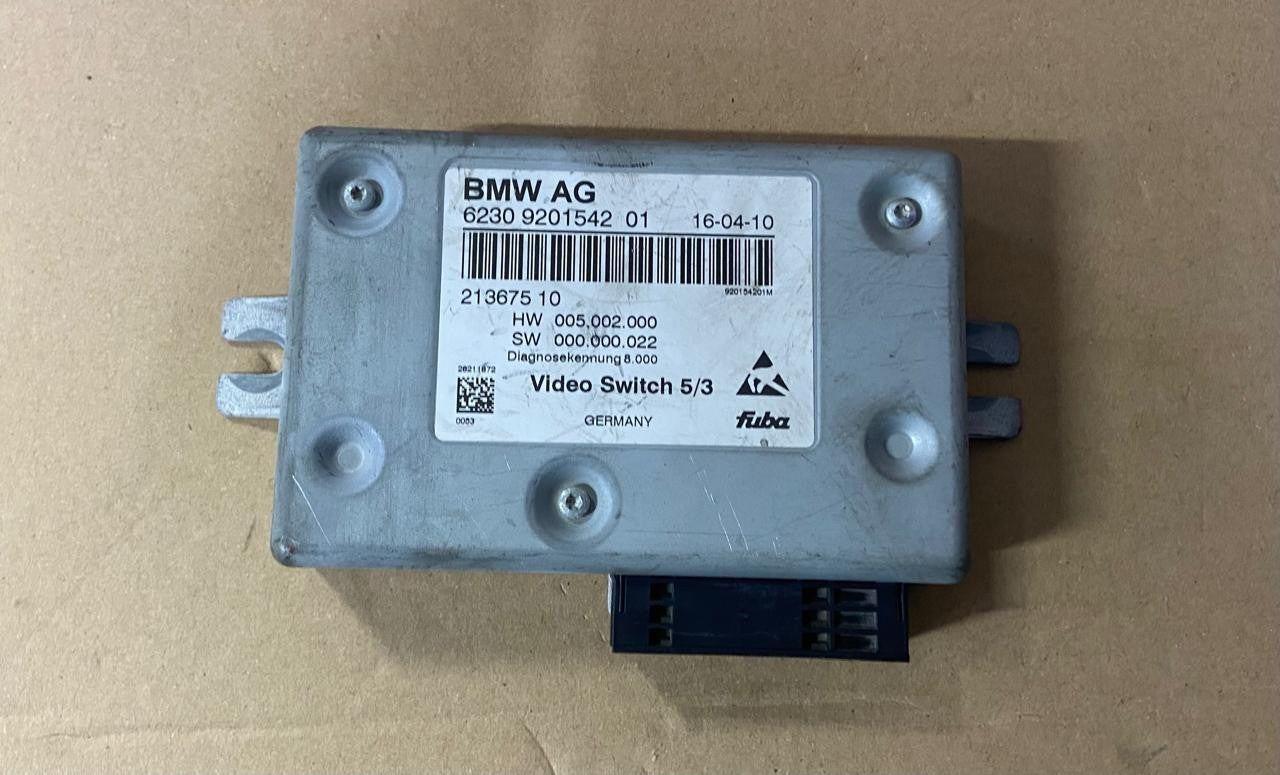 OEM BMW F01 F02 F04 F10 F11 TV VIDEO SWITCH CONTROL UNIT MODULE 9201542