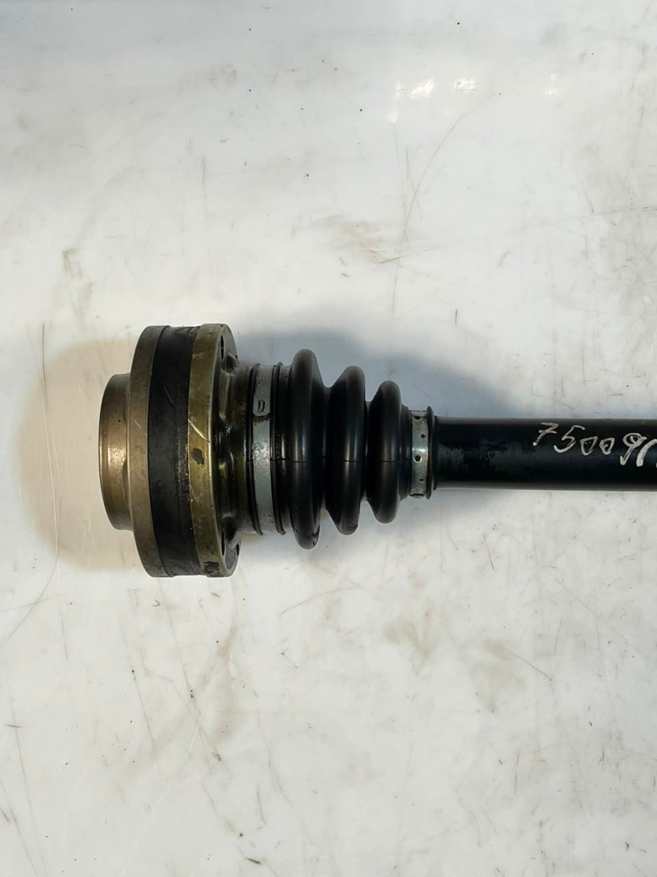 1999-2006 BMW X5 E53 Rear Output Drive Shaft AXLE 7500916 OEM