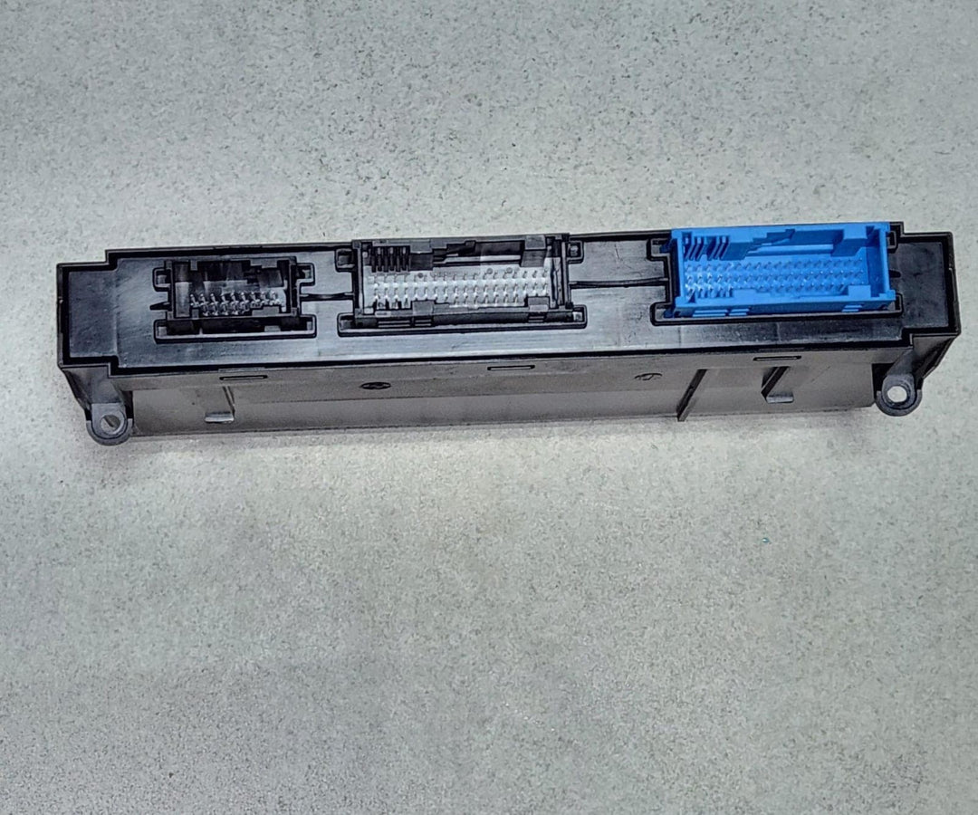 2010-2011 BMW 740i Body Control Module 9226901 740i 750i and 750Li OEM
