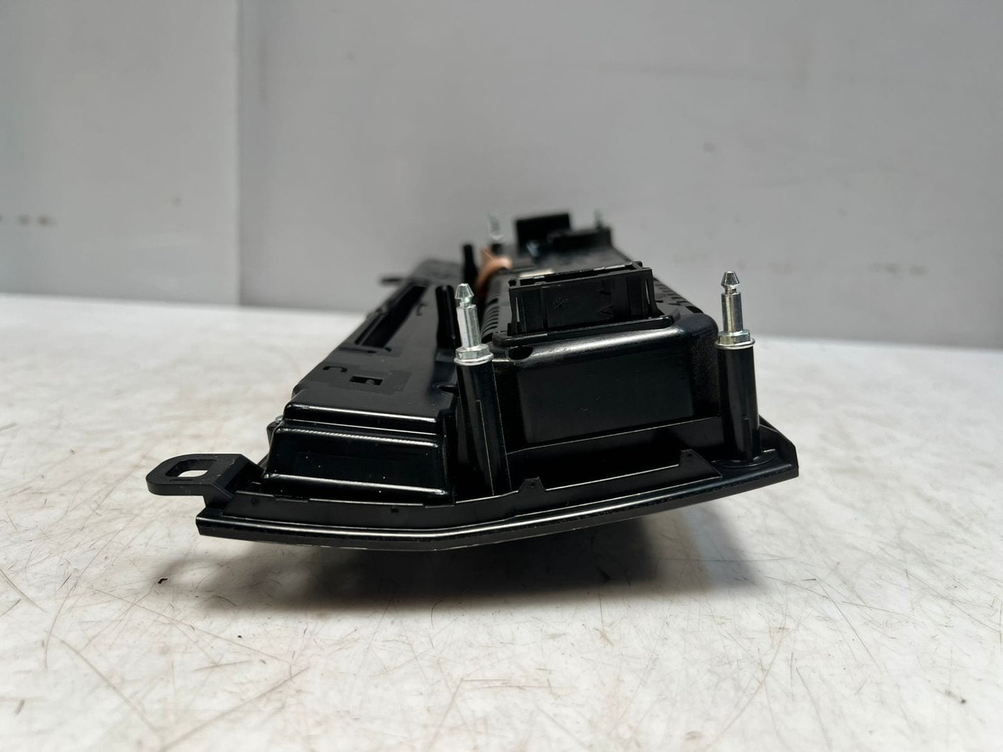 BMW 7 Series F01, F02, F03, F04 Climate Control Unit A/C PANEL 9224749 OEM