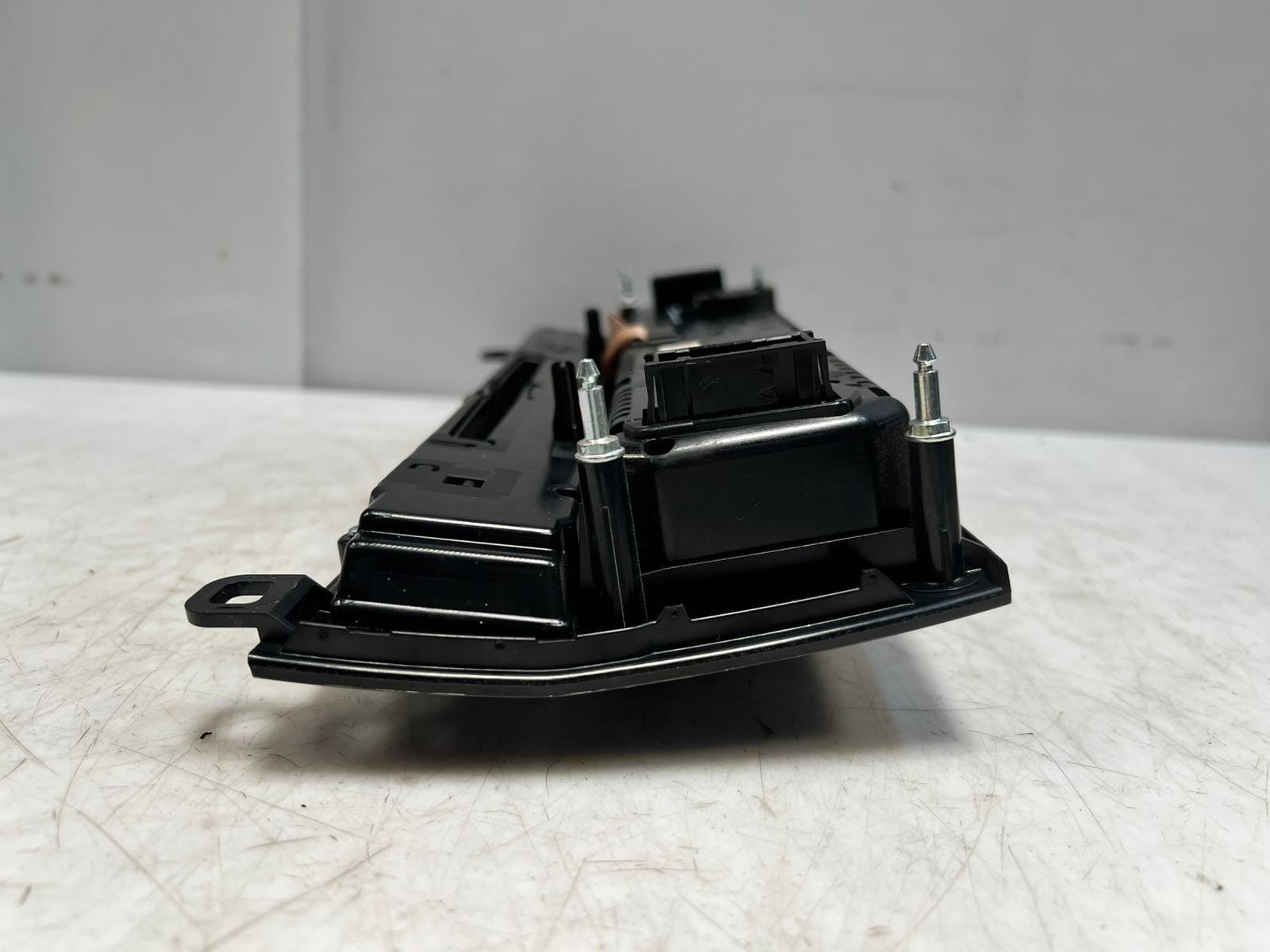 BMW 7 Series F01, F02, F03, F04 Climate Control Unit A/C PANEL 9224749 OEM