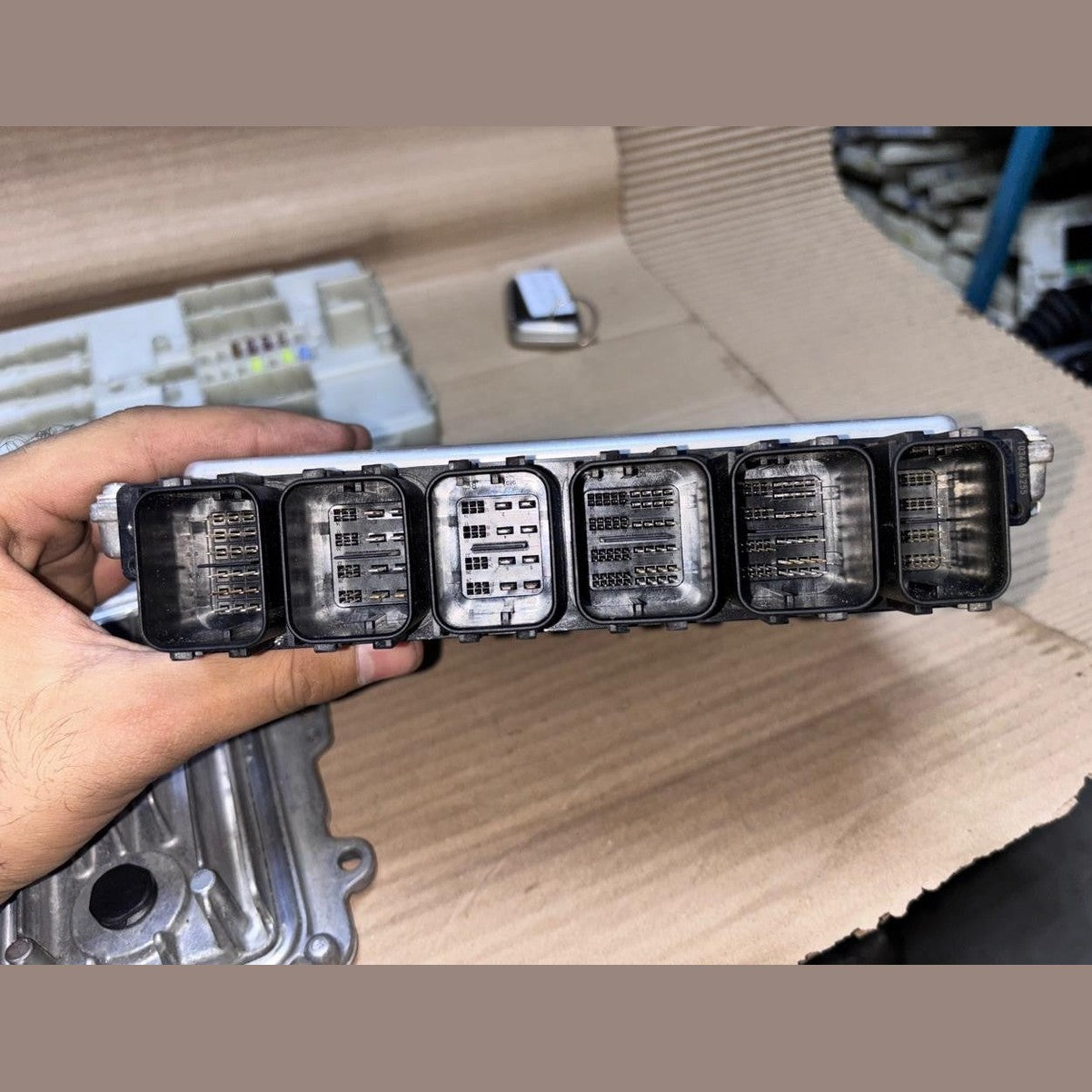 BMW 750li N63NB44C 2018 G12 ENGINE CONTROL UNIT COMPLETE SET + KEY  - 8680196
