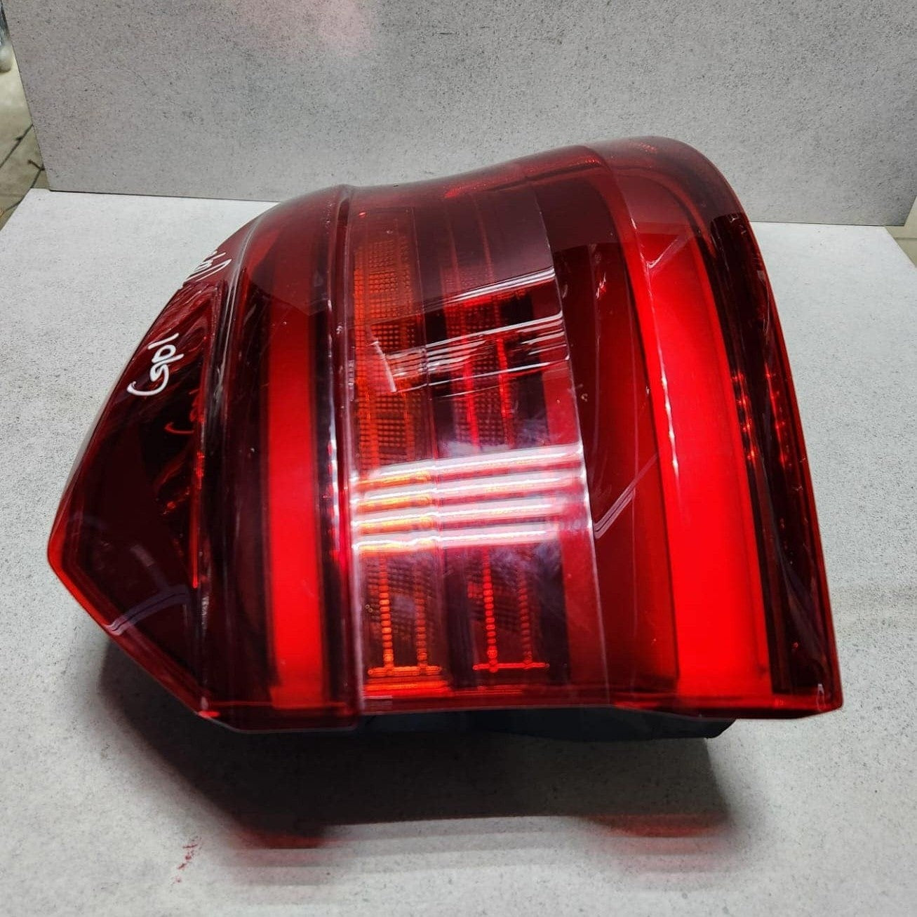 2017-2019 BMW X3 Outer Tail Light 7408738 X3 G01  USA version