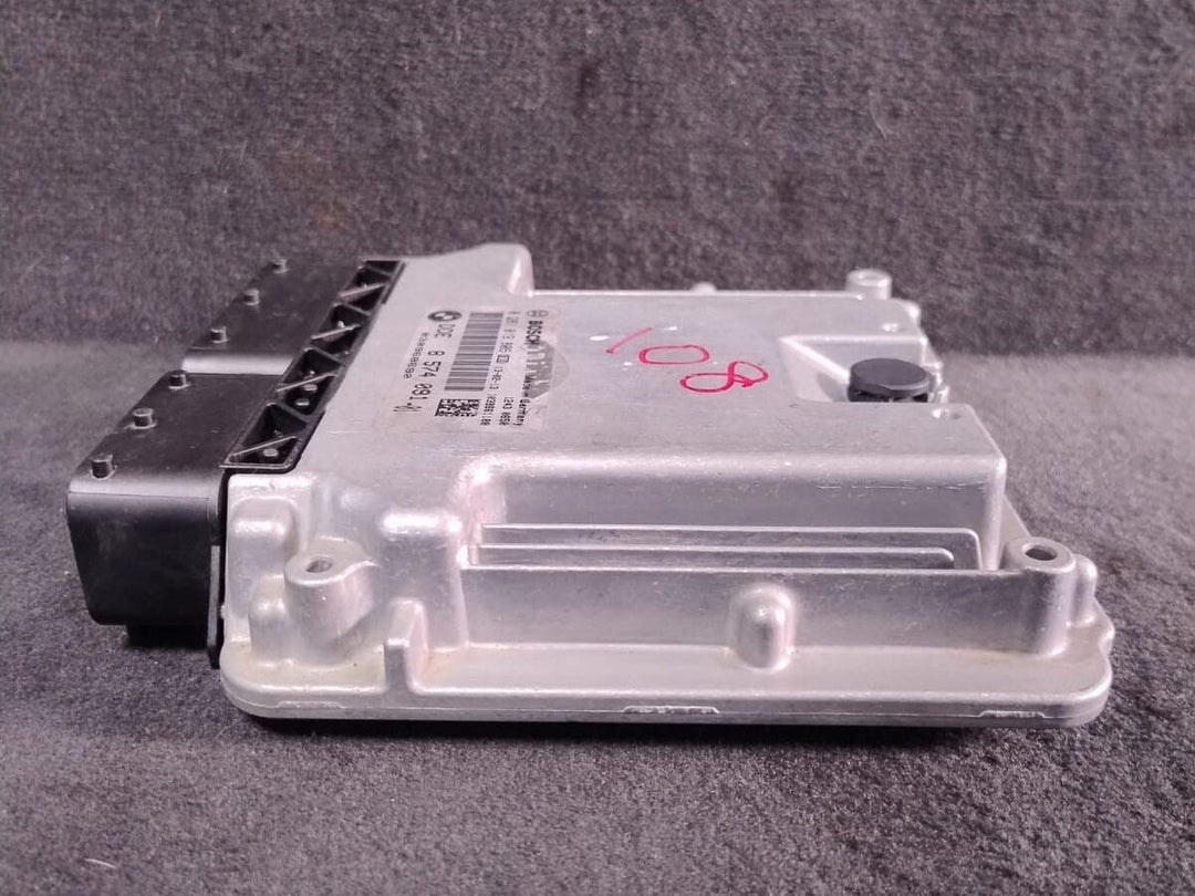 Automatic  BMW F10 F11 520d N47N 184HP Engine Control Unit ONLY  DDE 8574091