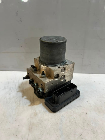 2011-2016 BMW 5' F10 F11 528i ABS HYDRAULIC Pump Assembly 6797668 OEM