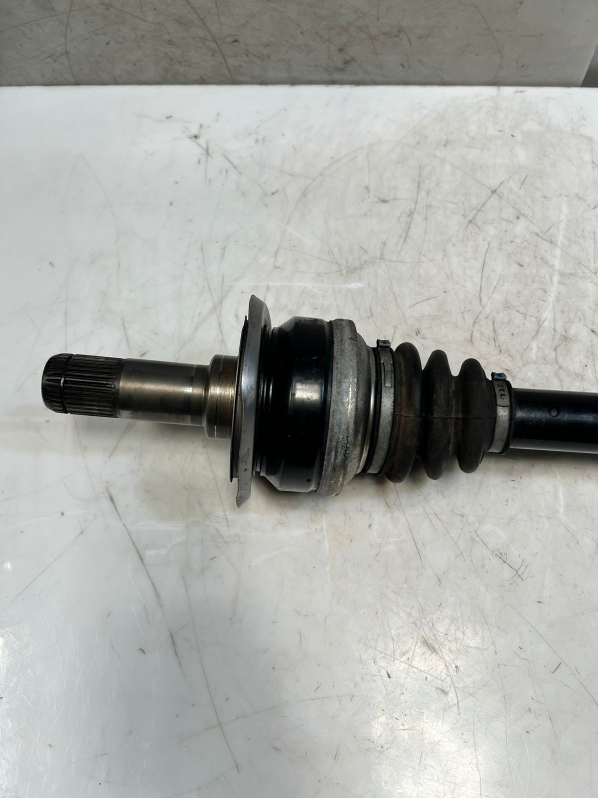 2010-2015 BMW 760Li F01 F02 F03 Rear Left & Right Cv Axle Shaft 7566077 7566078