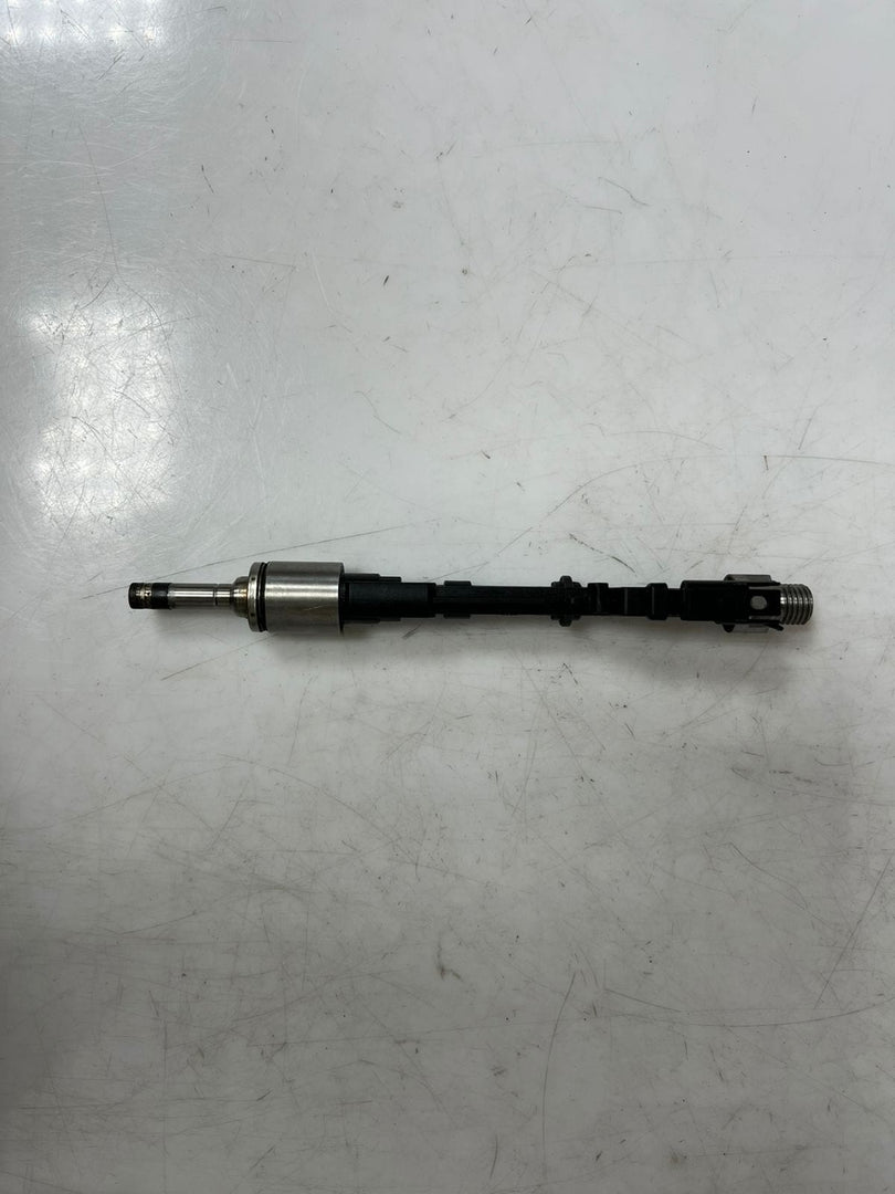 2016-2018 BMW F22 F30 F32 E89 F80 F82 F87 M2 M3 M4 Fuel Injector 7639994 OEM