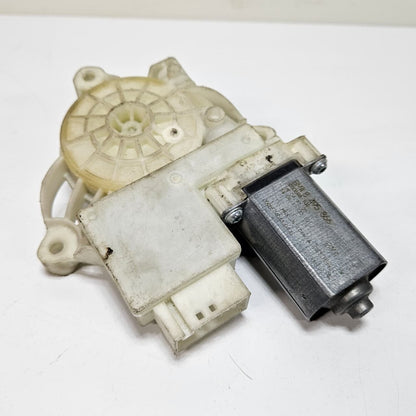 2020 BMW G20 G21 M340i Window Regulator Motor 8495866 Front Right