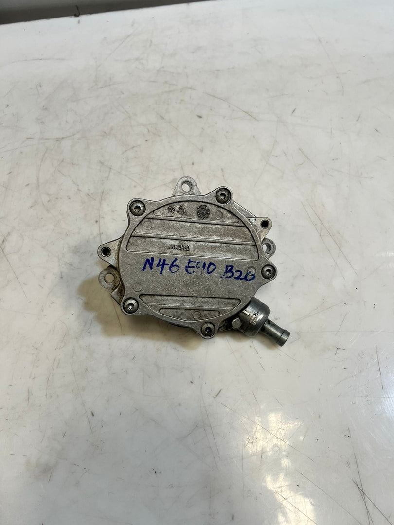 BMW E46 E90 Z4 E85 E86 B20 N42 N46 N46N Brake Vacuum Pump Mechanical 7542498 OEM