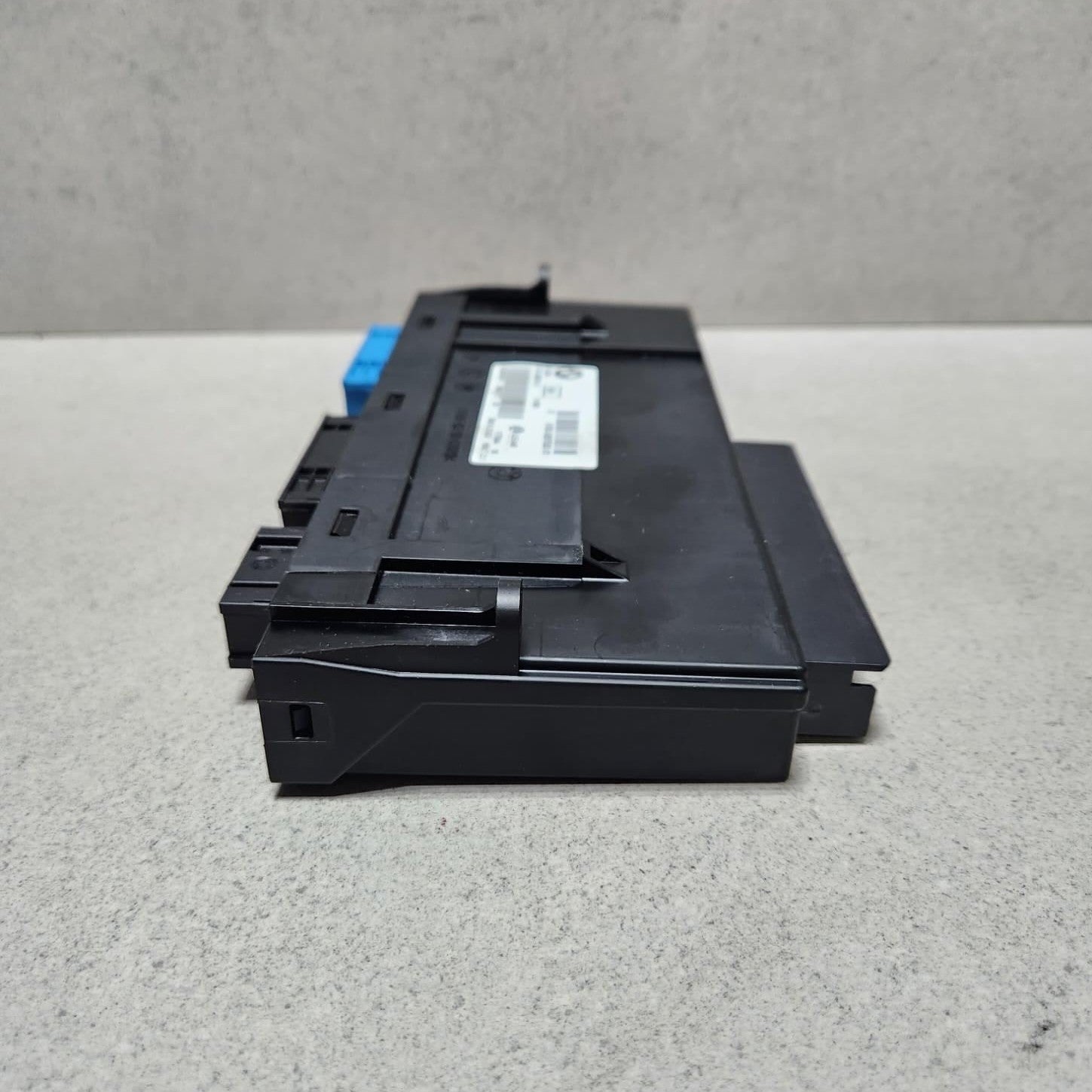 2010-2017 BMW X3 Body Control Module 9267533