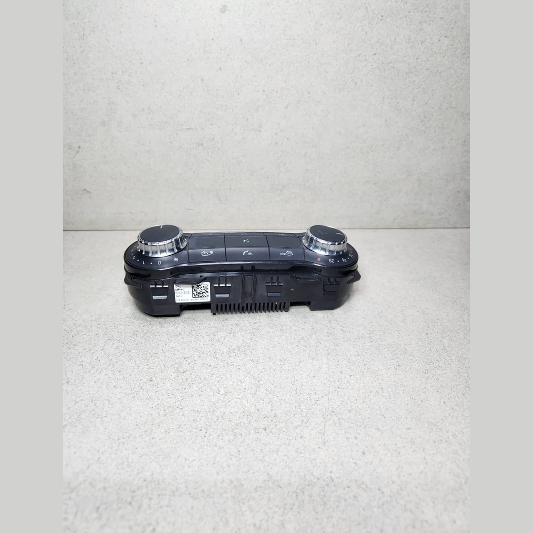 BMW Mercedes-Benz Climate Control Panel A2469002208 A-Class W176 and GLA 