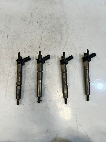 BMW 3' 5' 330D, 525D, 430D, 435D, 530D Fuel Injector 7823461 OEM