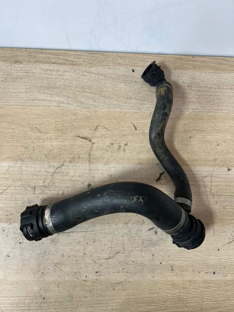 08-19 BMW E70 F71 F16 F15 X5 3.0L ENGINE COOLANT RADIATOR UPPER HOSE TUBE OEM