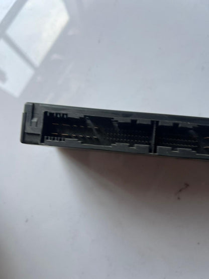 2008-2011 BMW 528i Body Gateway Module 9221109 5-Series E60 E61 and 6-Series E63