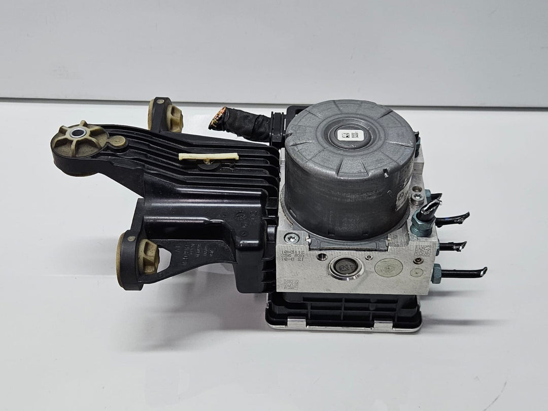 5A2A748-2020-2025 BMW 320i G20 Abs Pump Module Assembly OEM