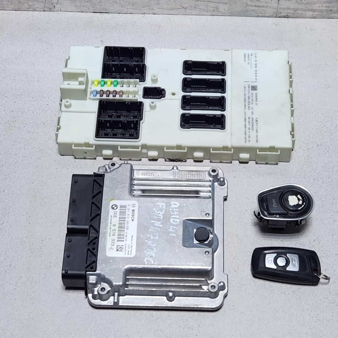BMW Engine Control Unit 8570933 F20 F21 1 Series and F30 320D ECU SET 2.0D 2014