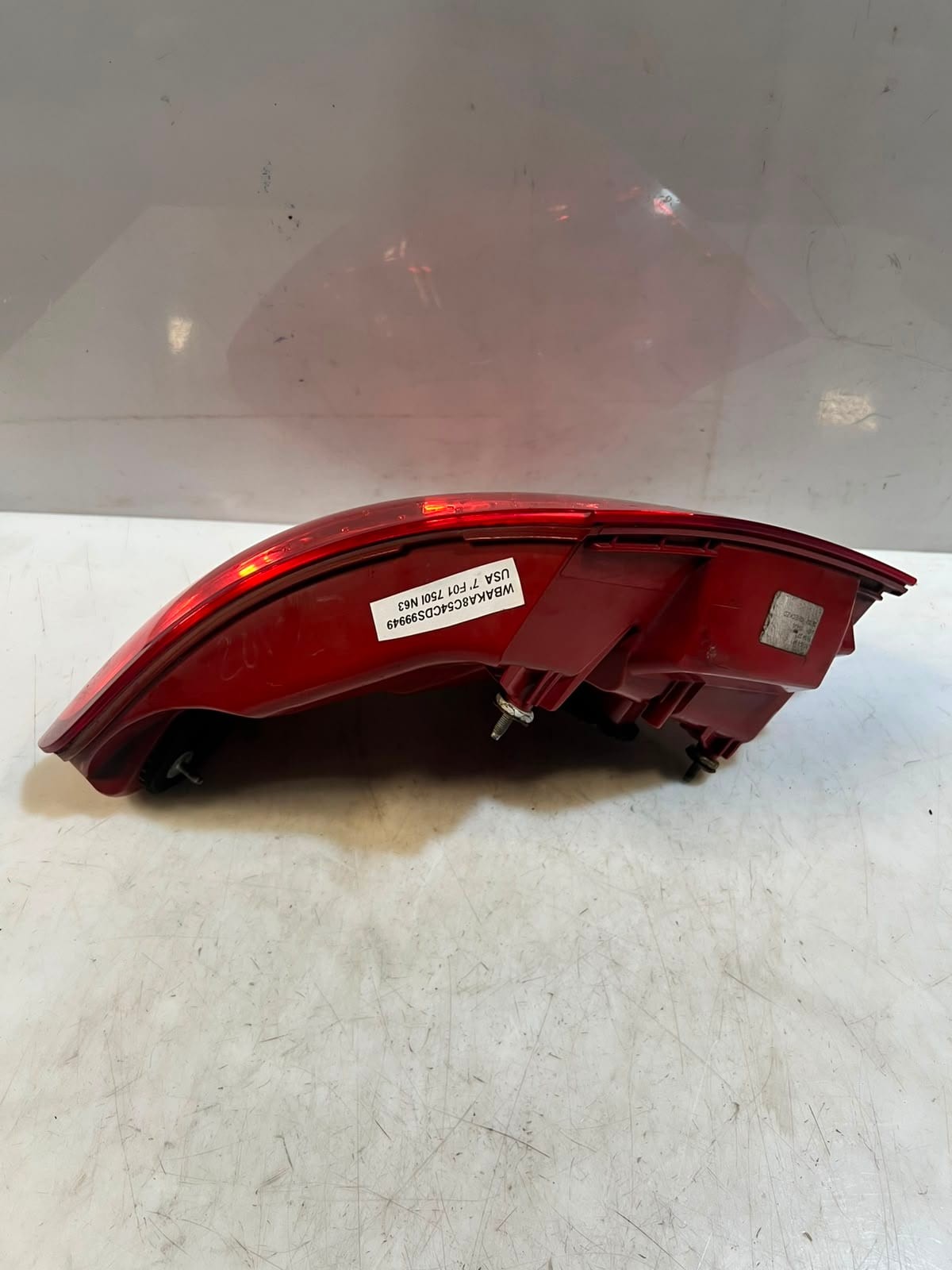 2009-2012 BMW 7 Series F01 F02 750i N63 Right SIDE Tail Light 7182202 LHD OEM