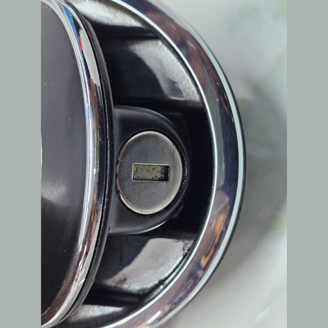 BMW 640 650i M6 Convertible Rear Trunk Lid Emblem Logo Handle 7200896
