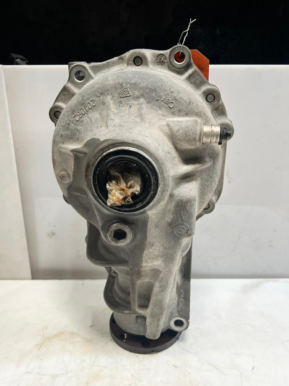 2008-2015 BMW X6 E71 E72 Front Differential Active Hybrid 7563399 RATIO 3.64 OEM