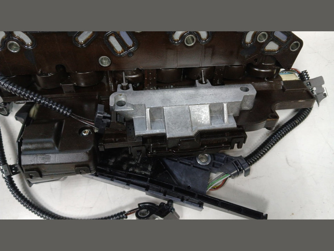 BMW 24252714 GM GA6L45 Automatic Transmission Valve Body Solenoid control unit