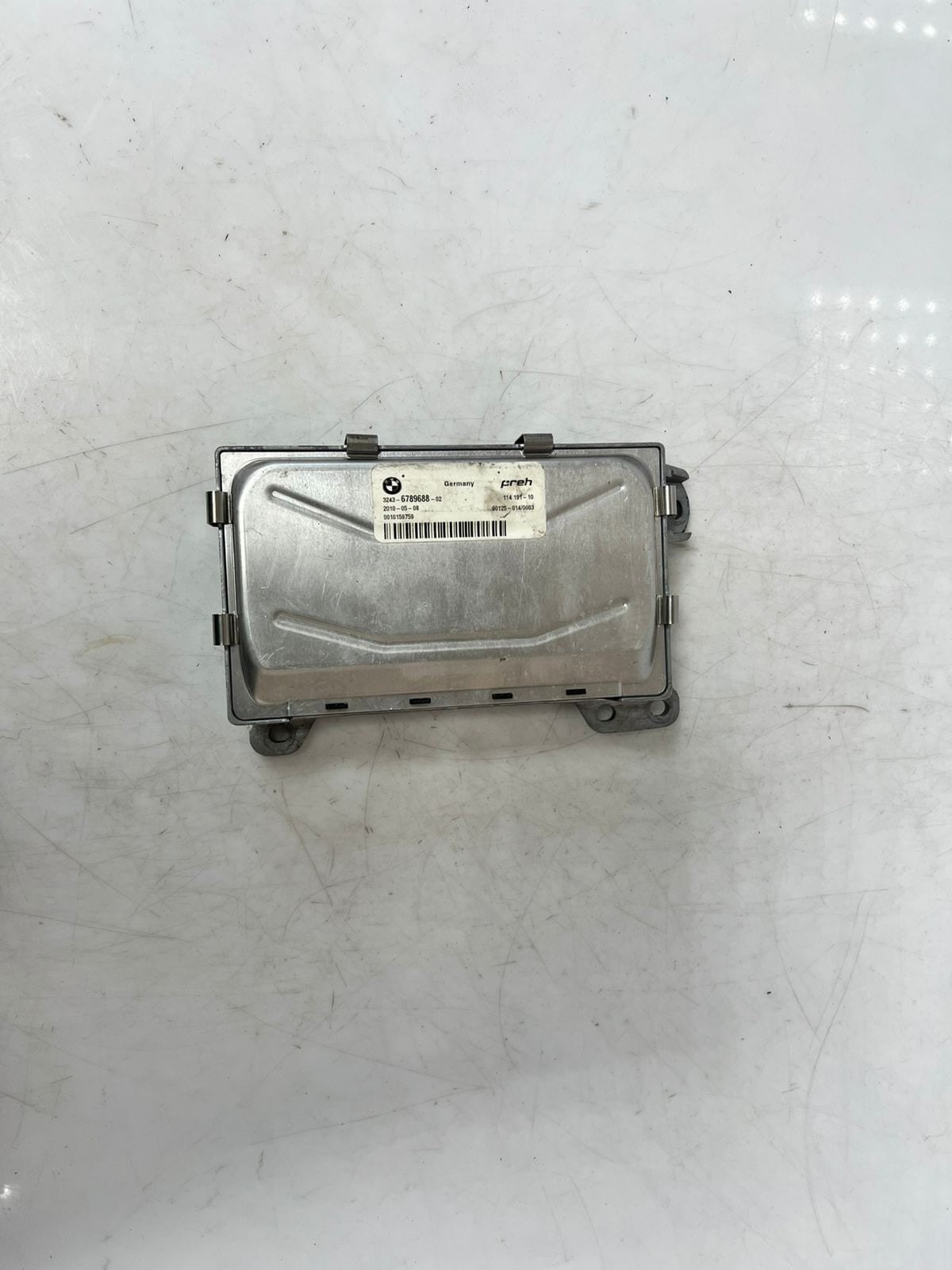 BMW F12 F13 F06 F10 F11 F01 M5 Active Steering Control Unit Rear Axle 6789688 