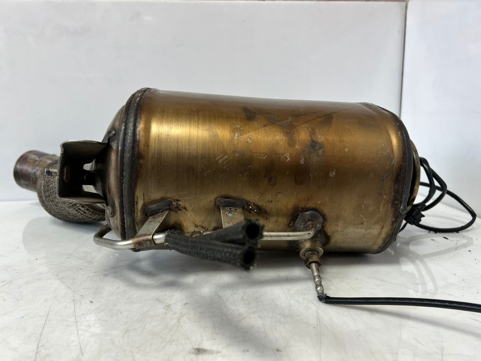 2014-2018 BMW X5 F15, X6 F16, 3' 4' Catalytic Converter 8515427 OEM