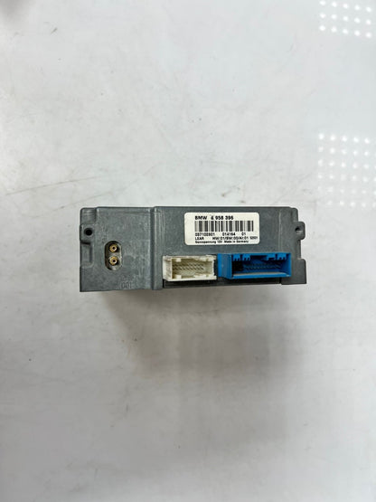 2005 BMW E60, E61, E65, E90, E70 X5, E71 X6 E66 TV /Video Control Module 6958396