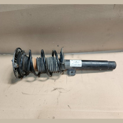 2012-2015 BMW 320i Spring Strut Front Assembly 6791551 3-Series F30 F30 LCI 
