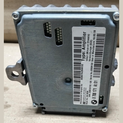 AMPLIFIER BMW 5 G30 G31 G38 Other control units/modules HARMAN/BECKER 8708171