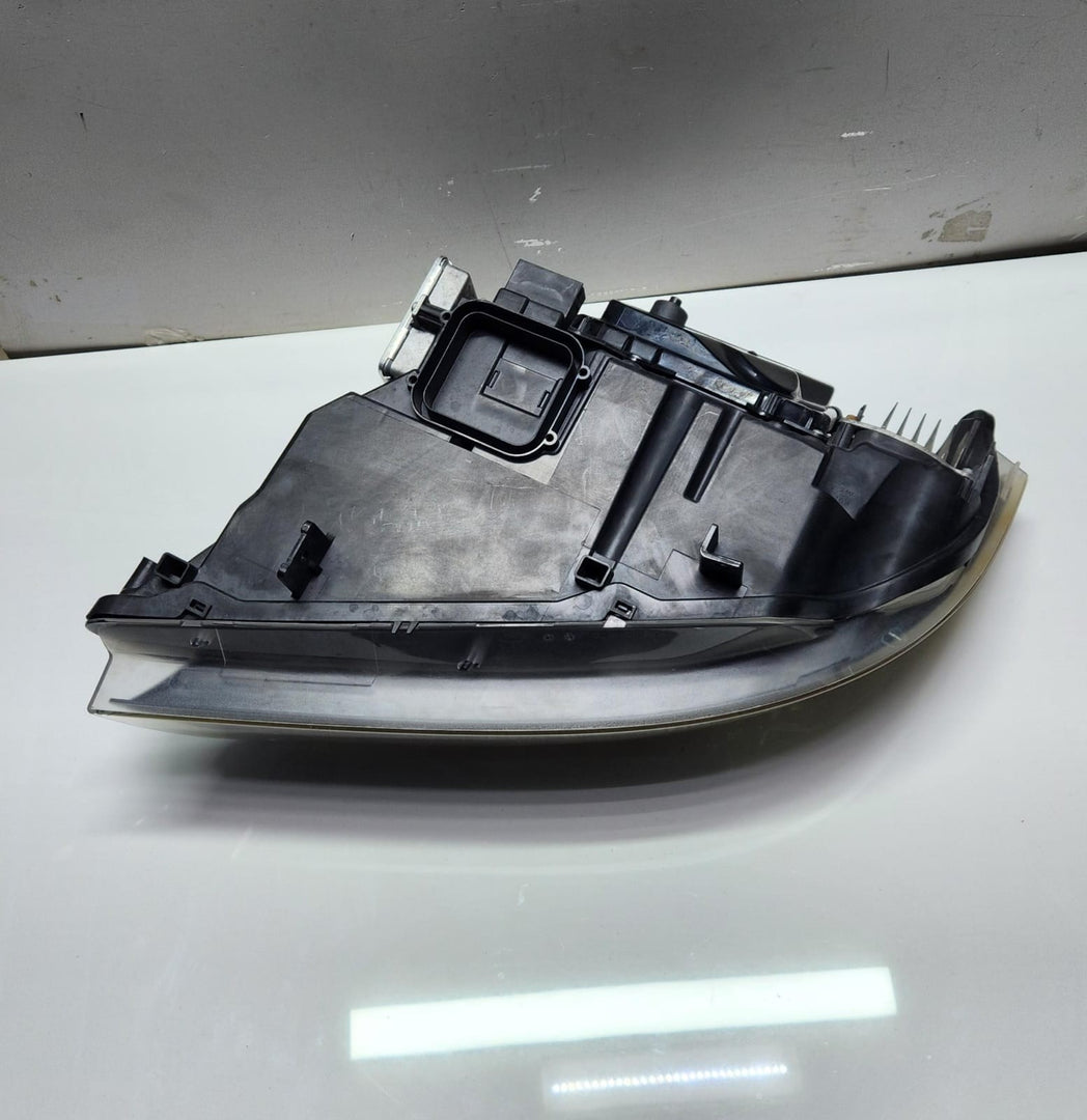 2008-2012 BMW 328i Headlight 7202586 3 Series E90 E91 LCI RHS ECE OEM